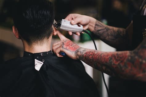 best ftm haircuts|Hairstyle guide: FTM haircuts.